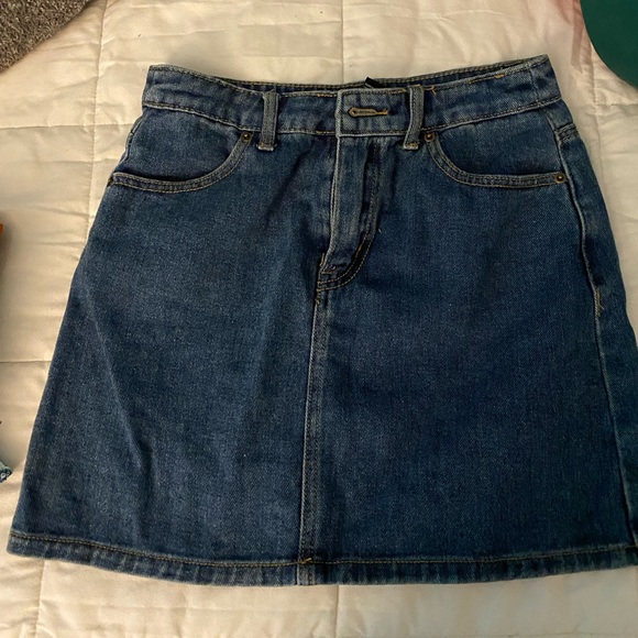 Jean skirt - Picture 2 of 2
